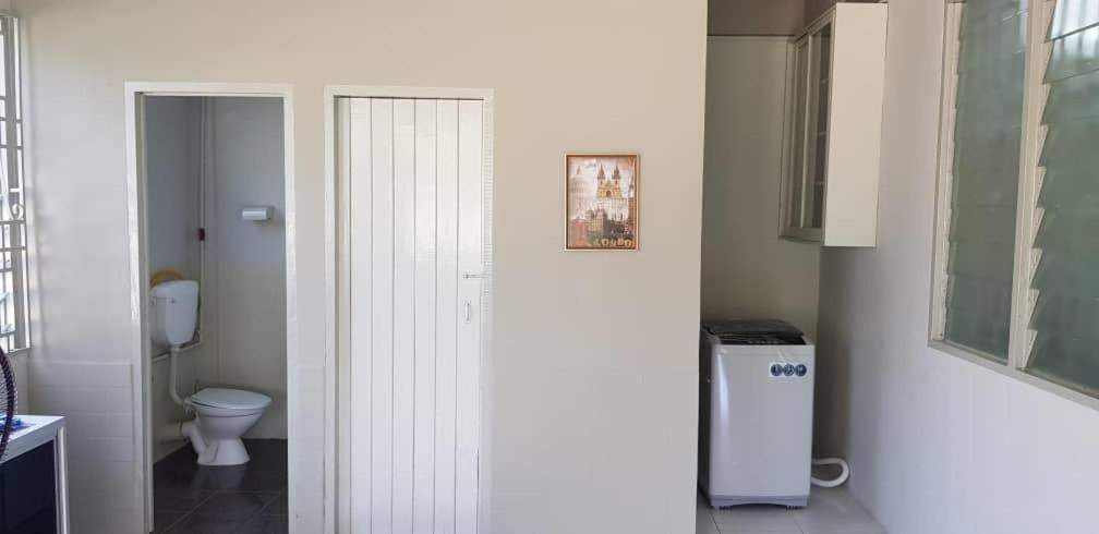 J & I Holiday home Sibu